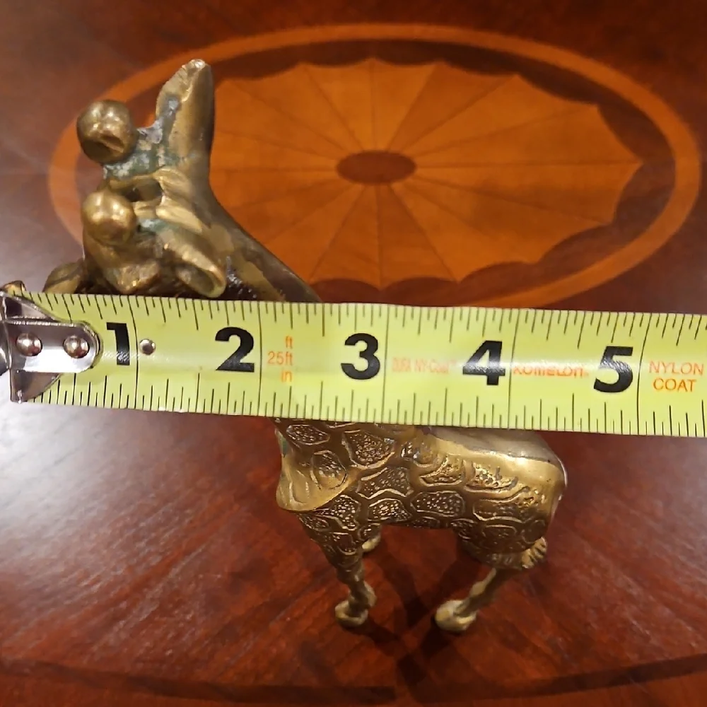 Amazing Solid Textured Heavy Brass Figural Giraffe Sculpture w/Detailed Design
